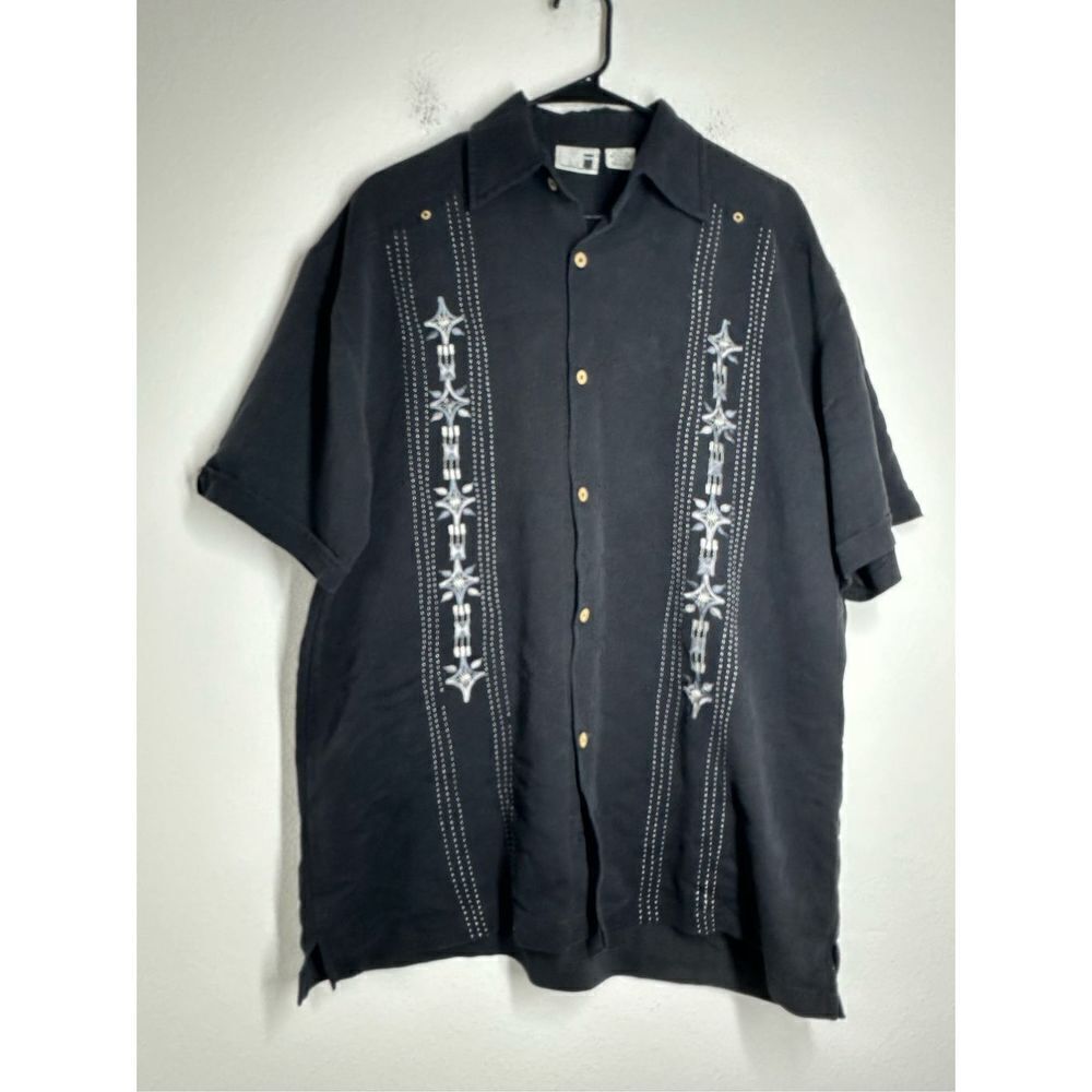 Modern Images Men's Hawaiian Shirt Black Embroidered Short Sleeve Buttoned Sz L